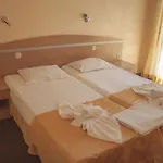 Zeus Hotel