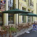 Zeus Hotel