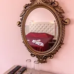 Zeus Hotel