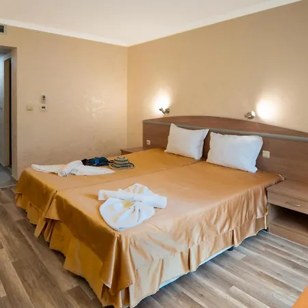 Zeus Hotel