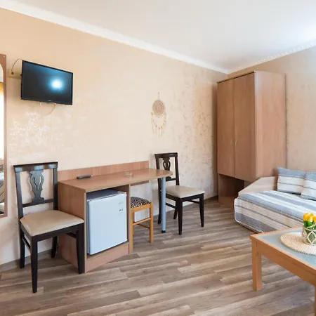 Zeus Hotel